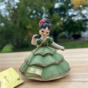 Josef Original Mexico Little International Bisque Figurines W Booklets